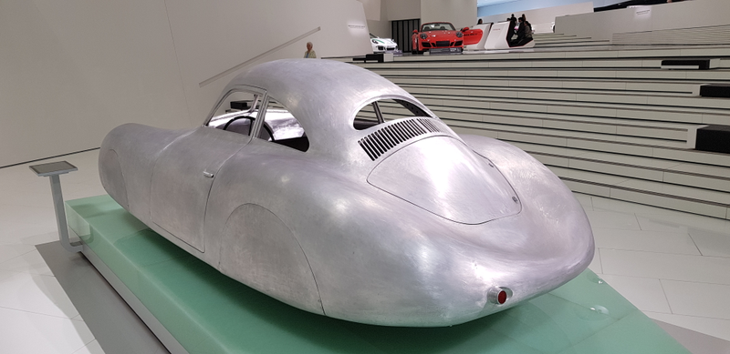 Illustration for article titled Porsche Museum Stuttgart Zuffenhausen photo dump